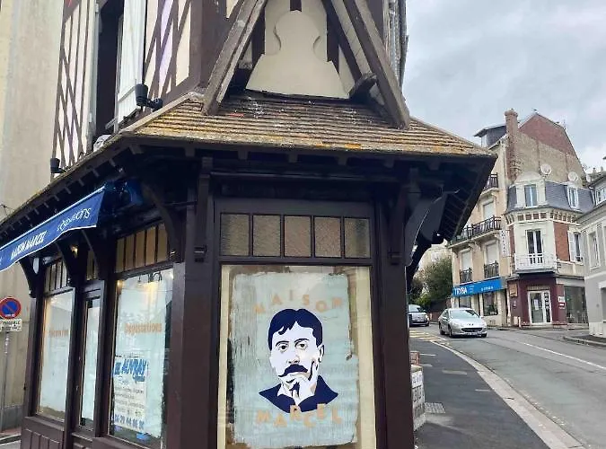 公寓 Tres Joli 2p Au Trouville- Piscine & Vue Port 滨海图维列