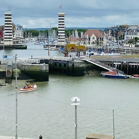Très Joli 2p Au Résidence Trouville- Piscine&vue Port *