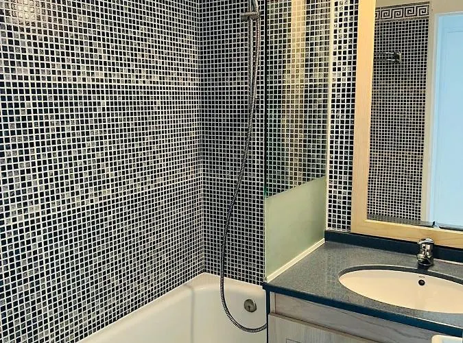 Tres Joli 2p Au Trouville- Piscine & Vue Port Apartment *