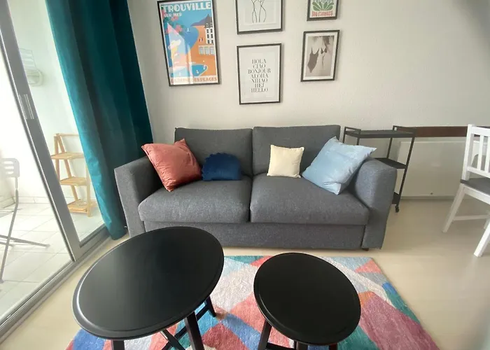 Tres Joli 2p Au Trouville- Piscine & Vue Port Apartment Trouville-sur-Mer